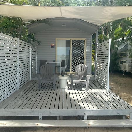 Ellis Beach Oceanfront Holiday Park Palm Cove Exterior photo