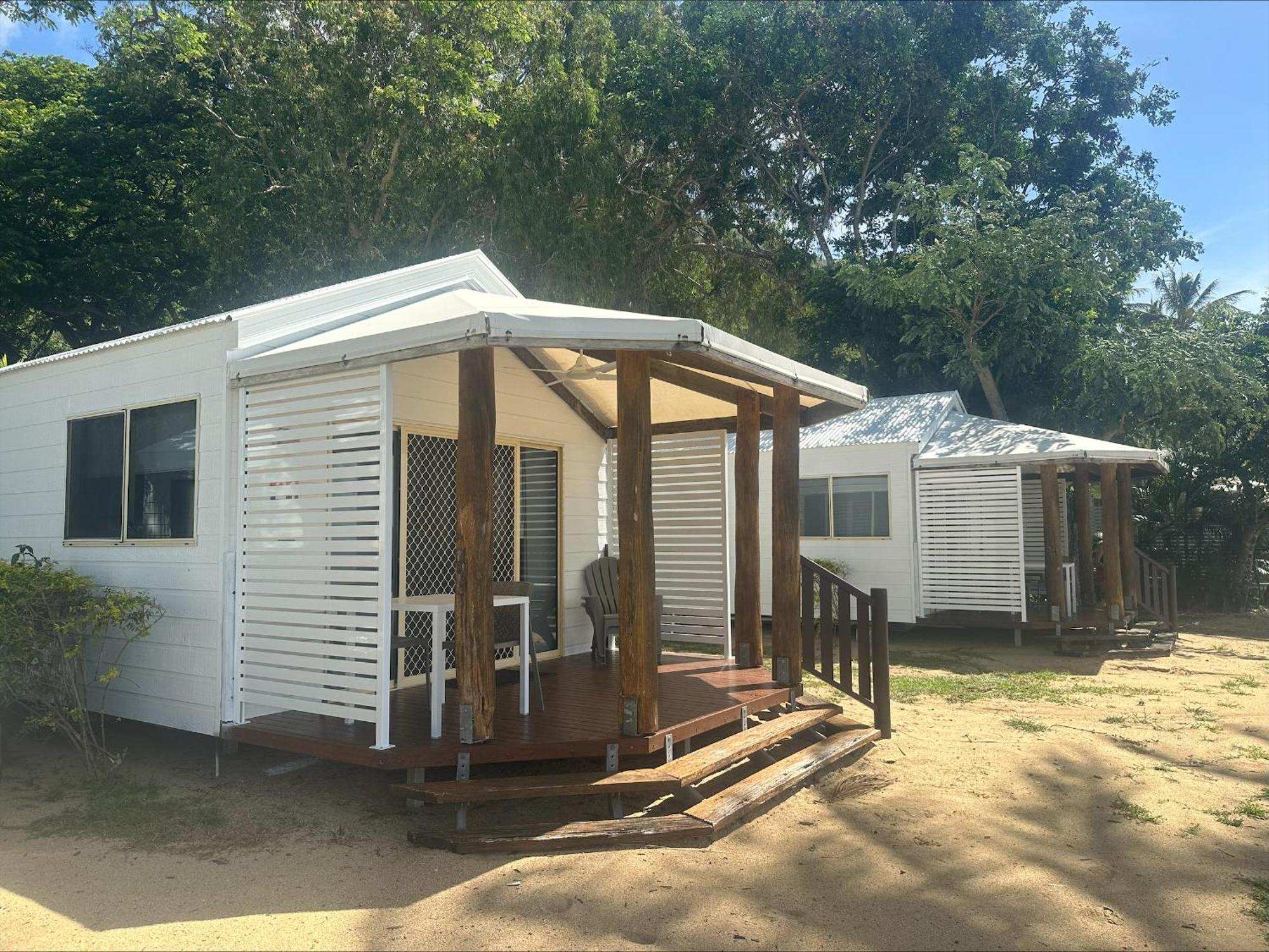 Ellis Beach Oceanfront Holiday Park Palm Cove Exterior photo
